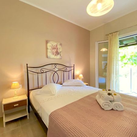 Asteraki Beach House By Dadovillas Acharavi (Corfu) Exterior foto